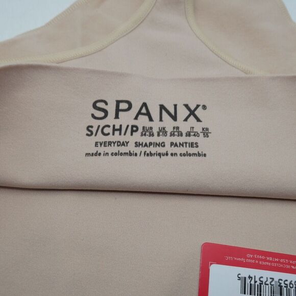 NEW SPANX Undie-tectable Thong High-Waisted Smoothing Women's Small Underwear - Picture 7 of 7